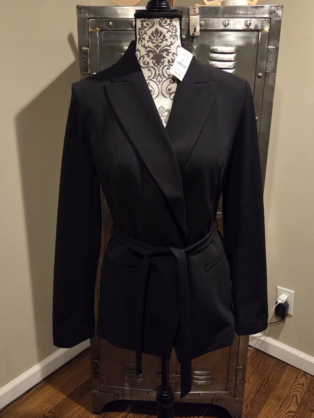 NWT White House Black Market WHBM Relaxed Tie Waist Blazer Jacket Sz 2